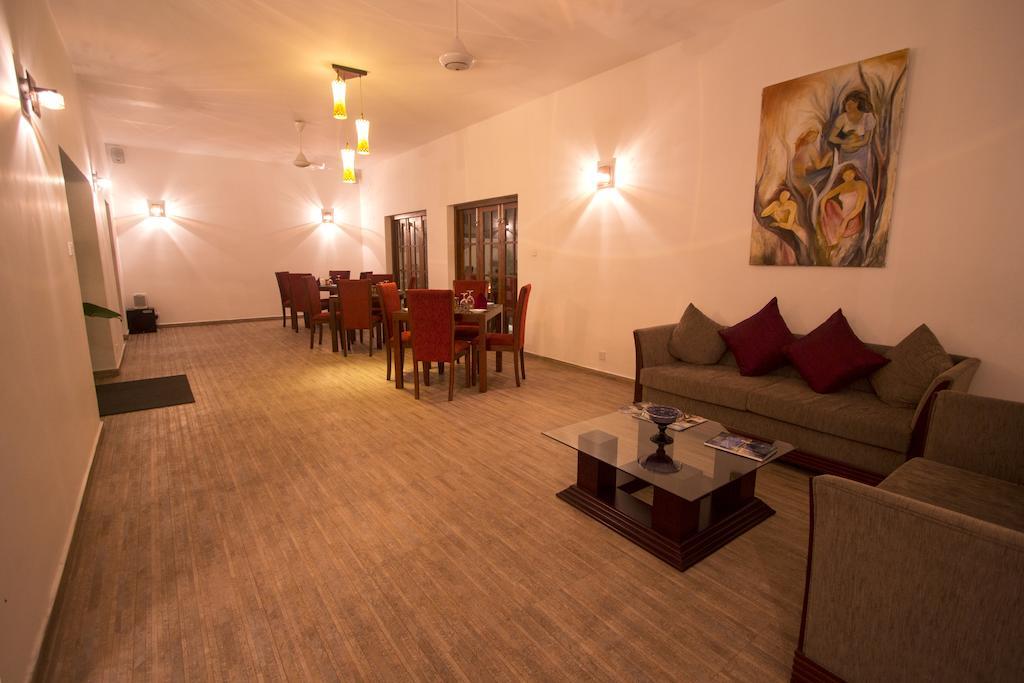 Ellen'S Place Colombo Exterior photo